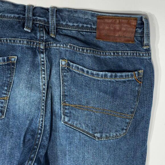 Tommy Bahama Men’s Standard Fit Jeans Medium Wash Size 32x32 (J2) - Picture 6 of 8